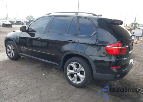2011 BMW X5 xDrive35I/xDrive35I Premium/xDrive35I Sport Activity z USA, uszkodzony, nr VIN 5UXZV4C51BL402438